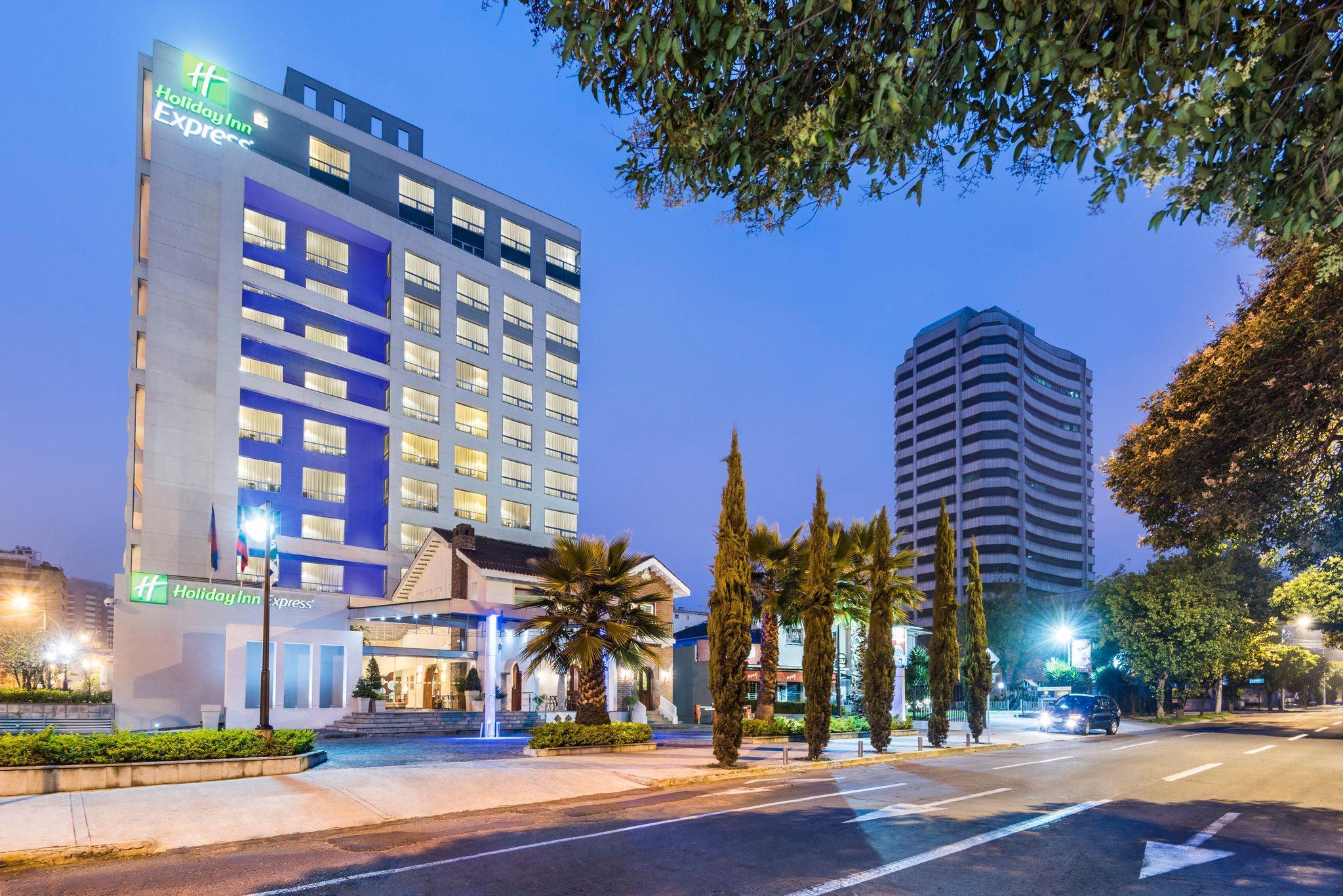 Holiday Inn Express Quito By Ihg Zewnętrze zdjęcie